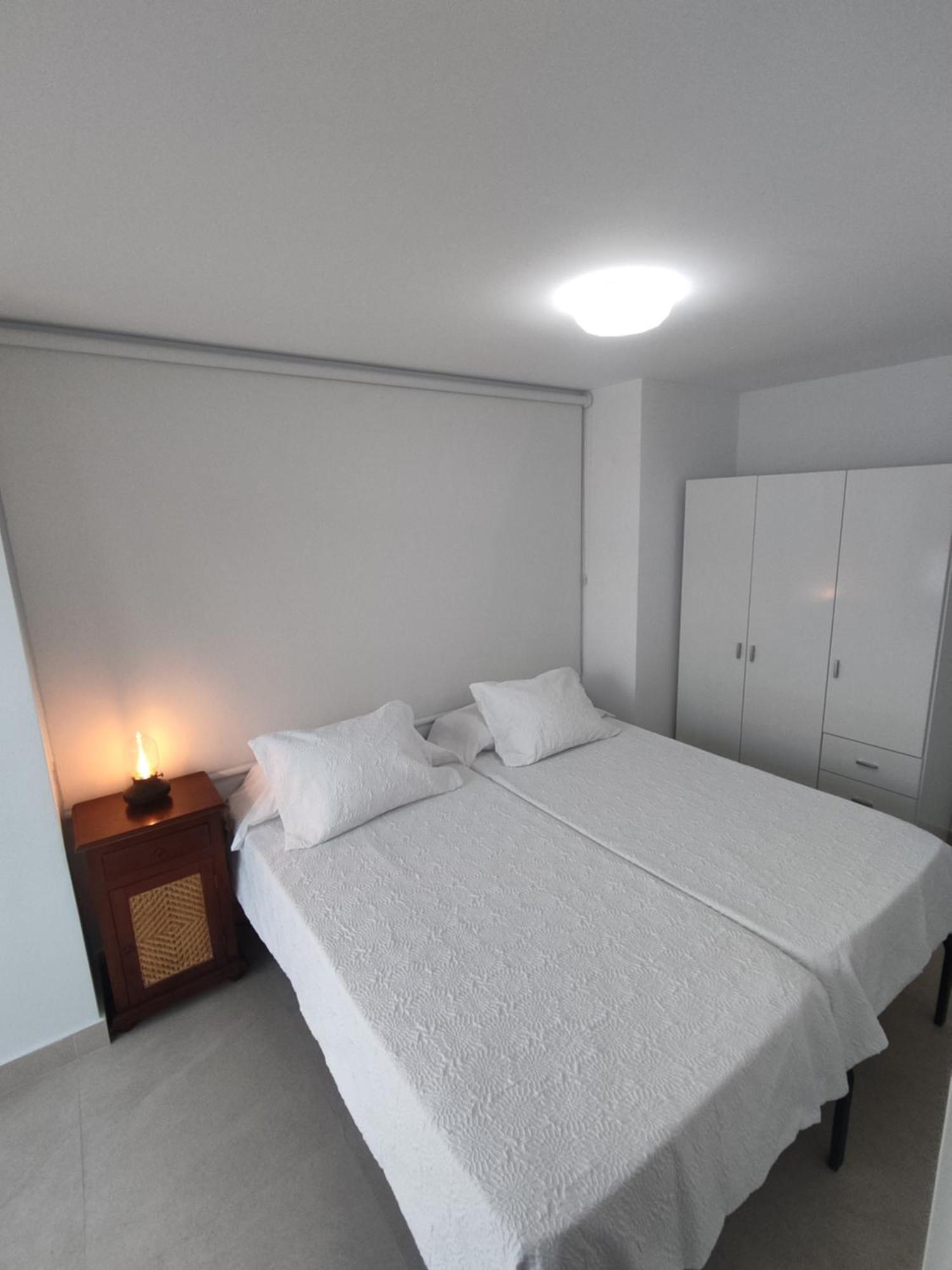 埃斯特波纳Front Sea View Penthouse公寓 外观 照片