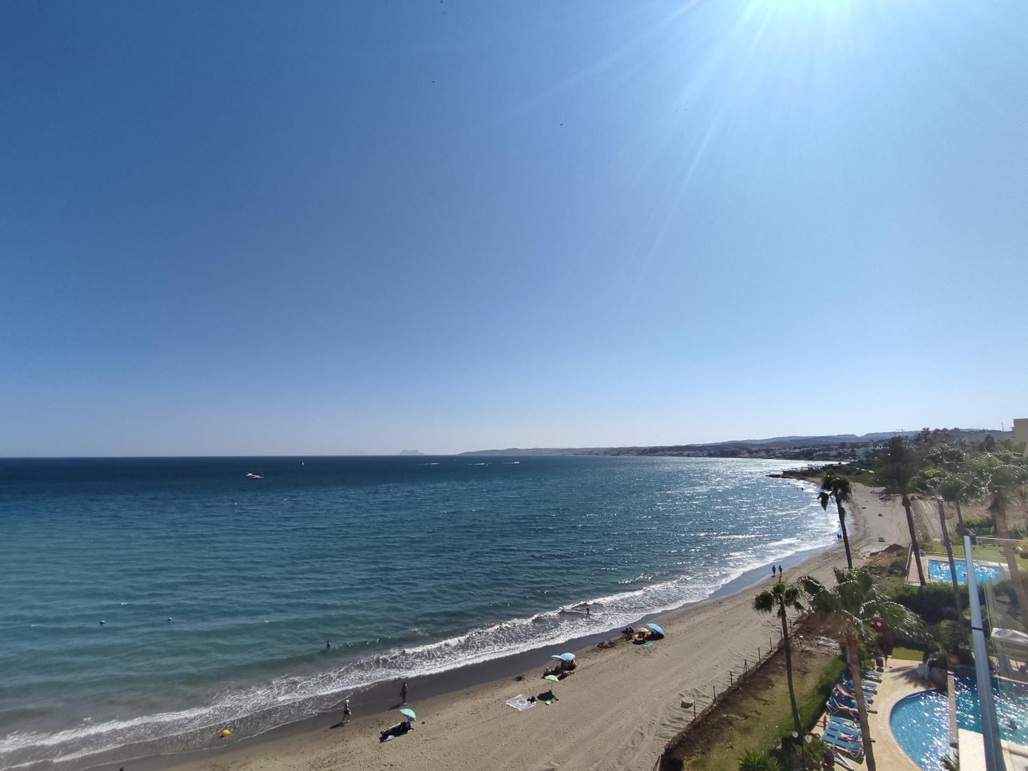 埃斯特波纳Front Sea View Penthouse公寓 外观 照片