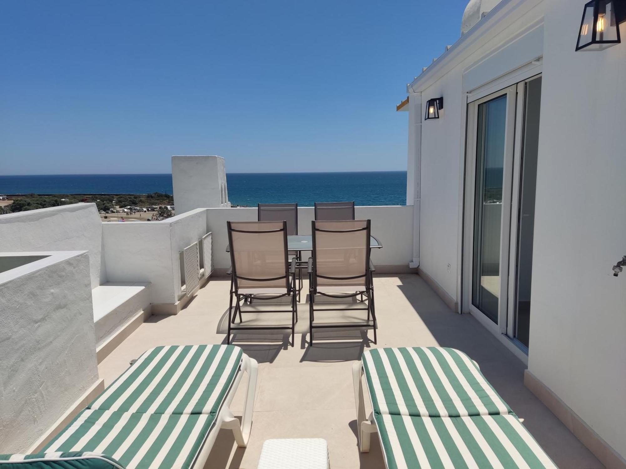 埃斯特波纳Front Sea View Penthouse公寓 外观 照片